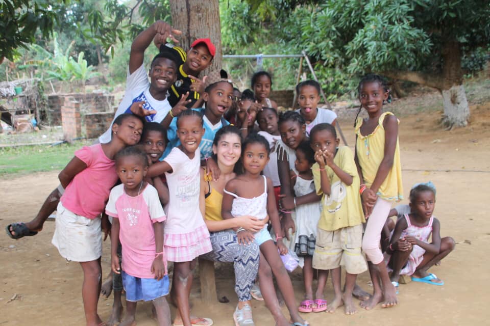 Projet humanitaire à Madagascar en aide aux enfants et aux personnes retraitées